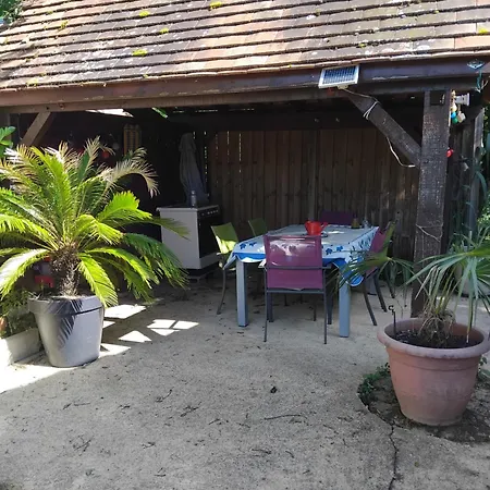 Holiday home Combe Verte